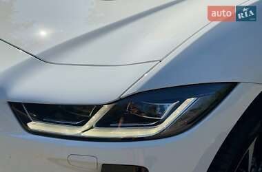 Позашляховик / Кросовер Jaguar I-Pace 2020 в 