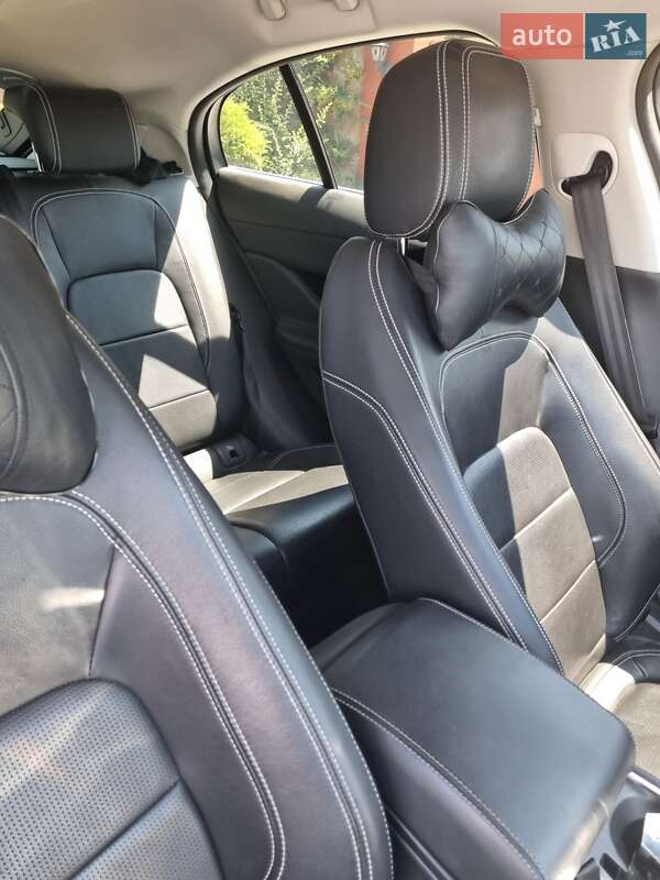 Внедорожник / Кроссовер Jaguar I-Pace 2018 в Николаеве