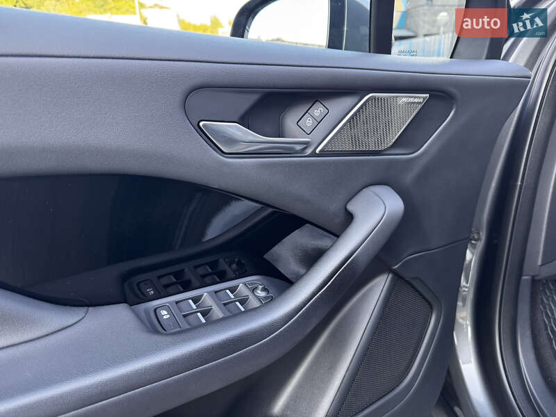 Позашляховик / Кросовер Jaguar I-Pace 2019 в Києві