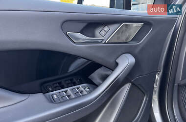 Внедорожник / Кроссовер Jaguar I-Pace 2019 в 