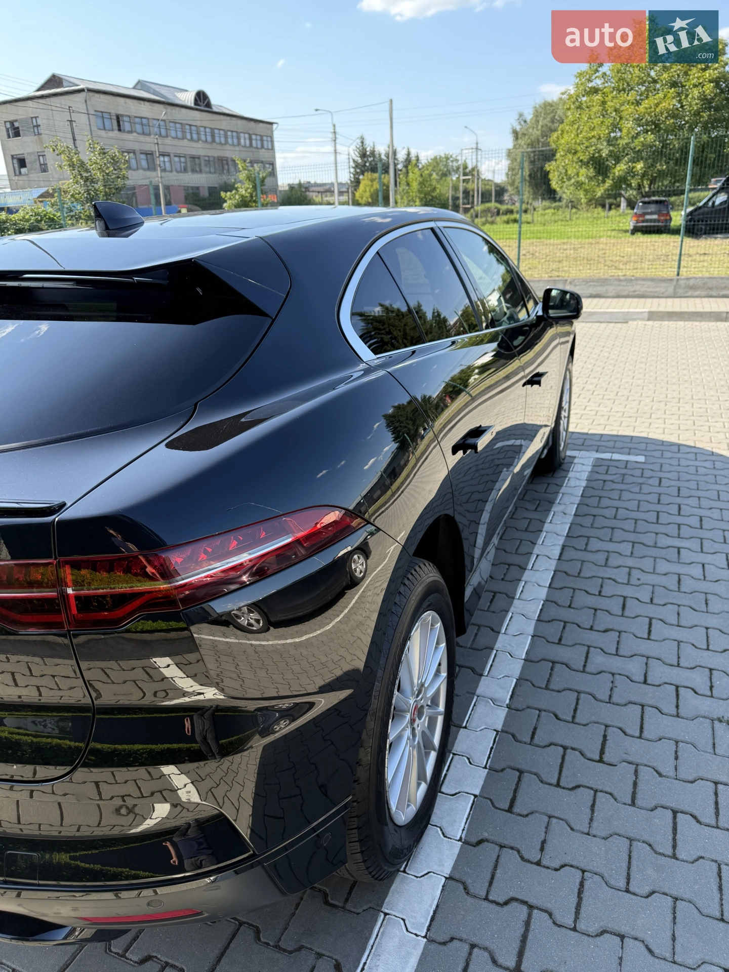 2020 Jaguar I-Pace - мініатюра 12