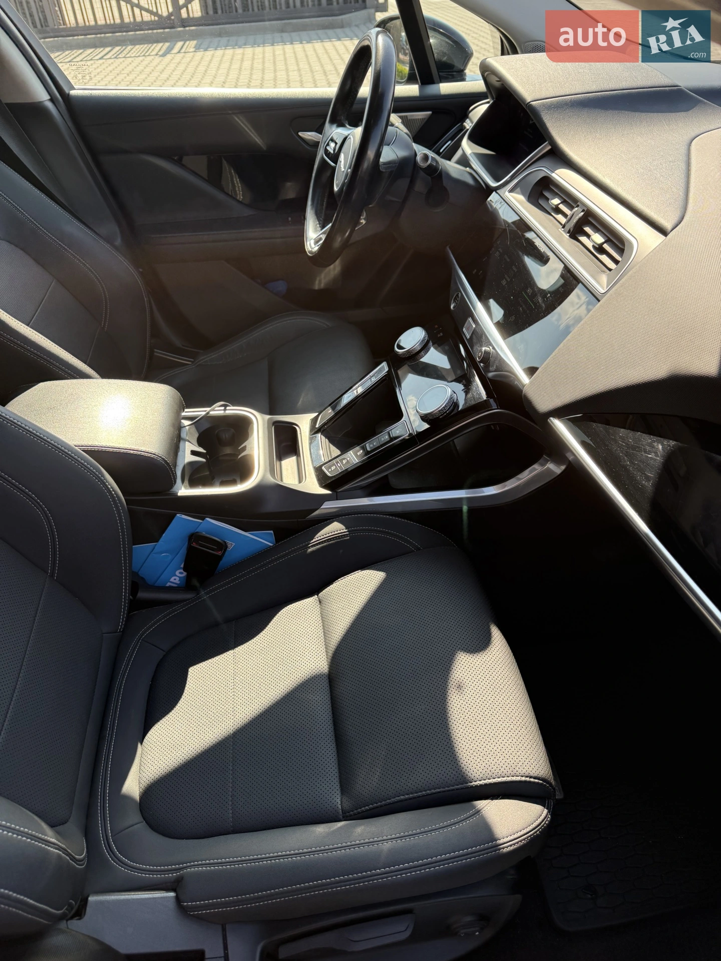 2020 Jaguar I-Pace - мініатюра 8