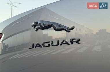 Внедорожник / Кроссовер Jaguar I-Pace 2023 в 