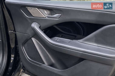 Внедорожник / Кроссовер Jaguar I-Pace 2020 в 