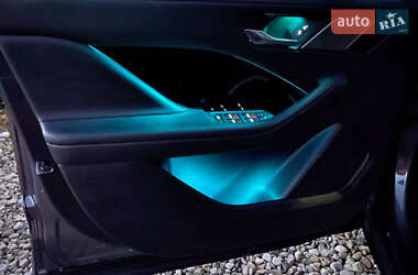 Позашляховик / Кросовер Jaguar I-Pace 2019 в 