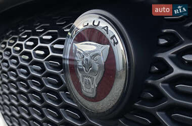 Внедорожник / Кроссовер Jaguar I-Pace 2019 в 