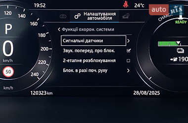 Внедорожник / Кроссовер Jaguar I-Pace 2019 в 
