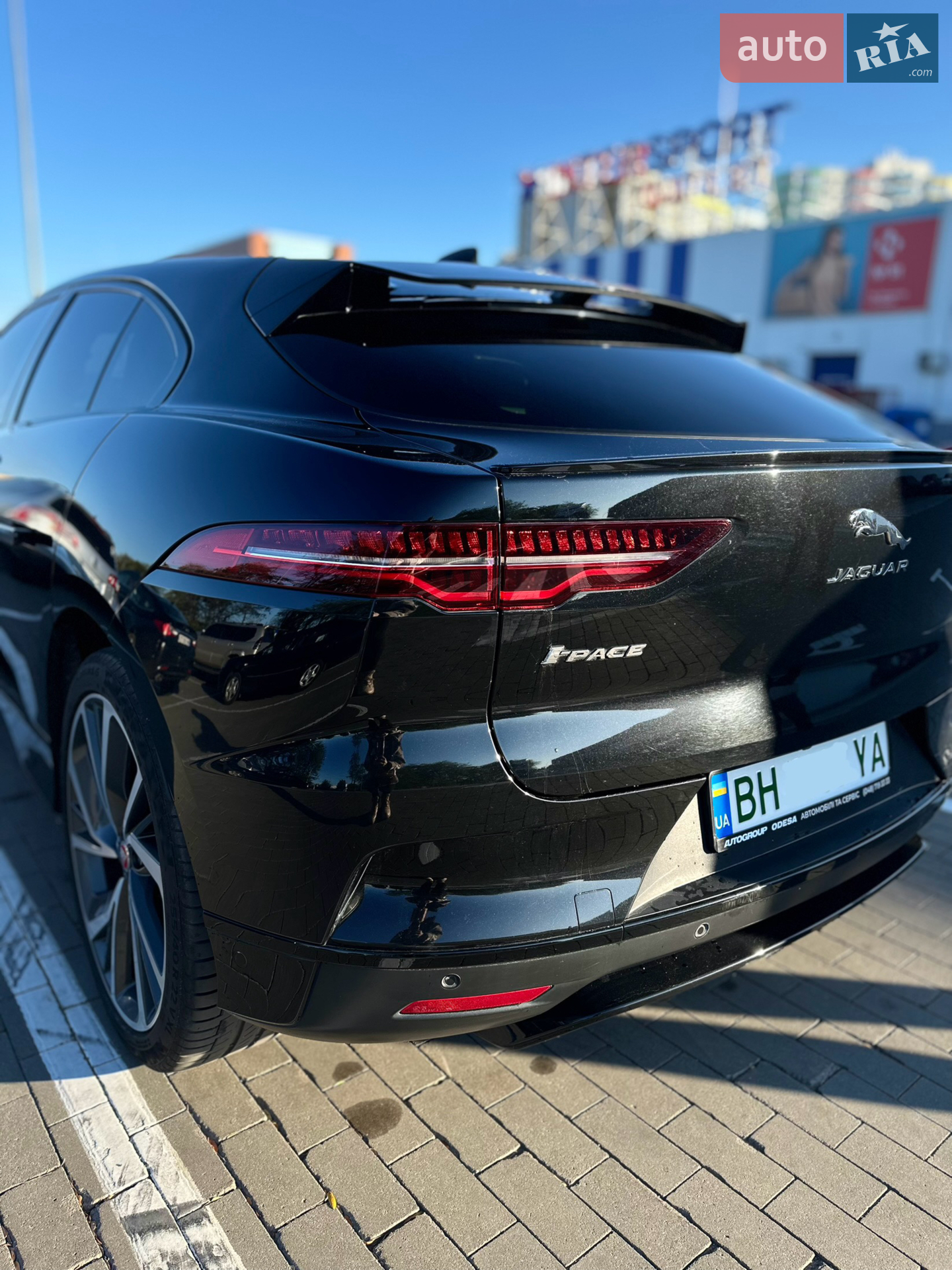2019 Jaguar I-Pace - мініатюра 11