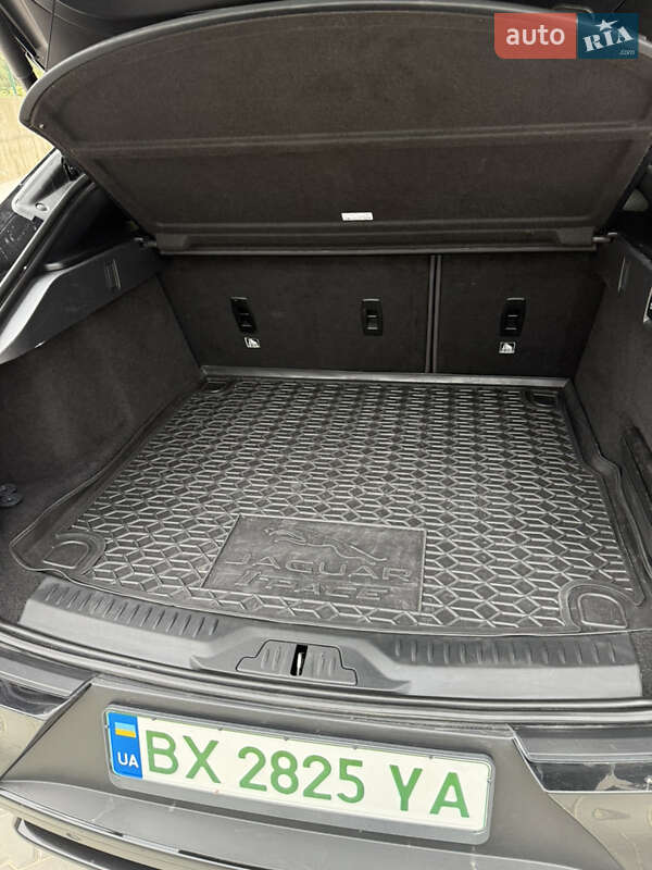 Позашляховик / Кросовер Jaguar I-Pace 2018 в Хмельницькому фото 10 Позашляховик / Кросовер Jaguar I-Pace 2018 в Хмельницькому