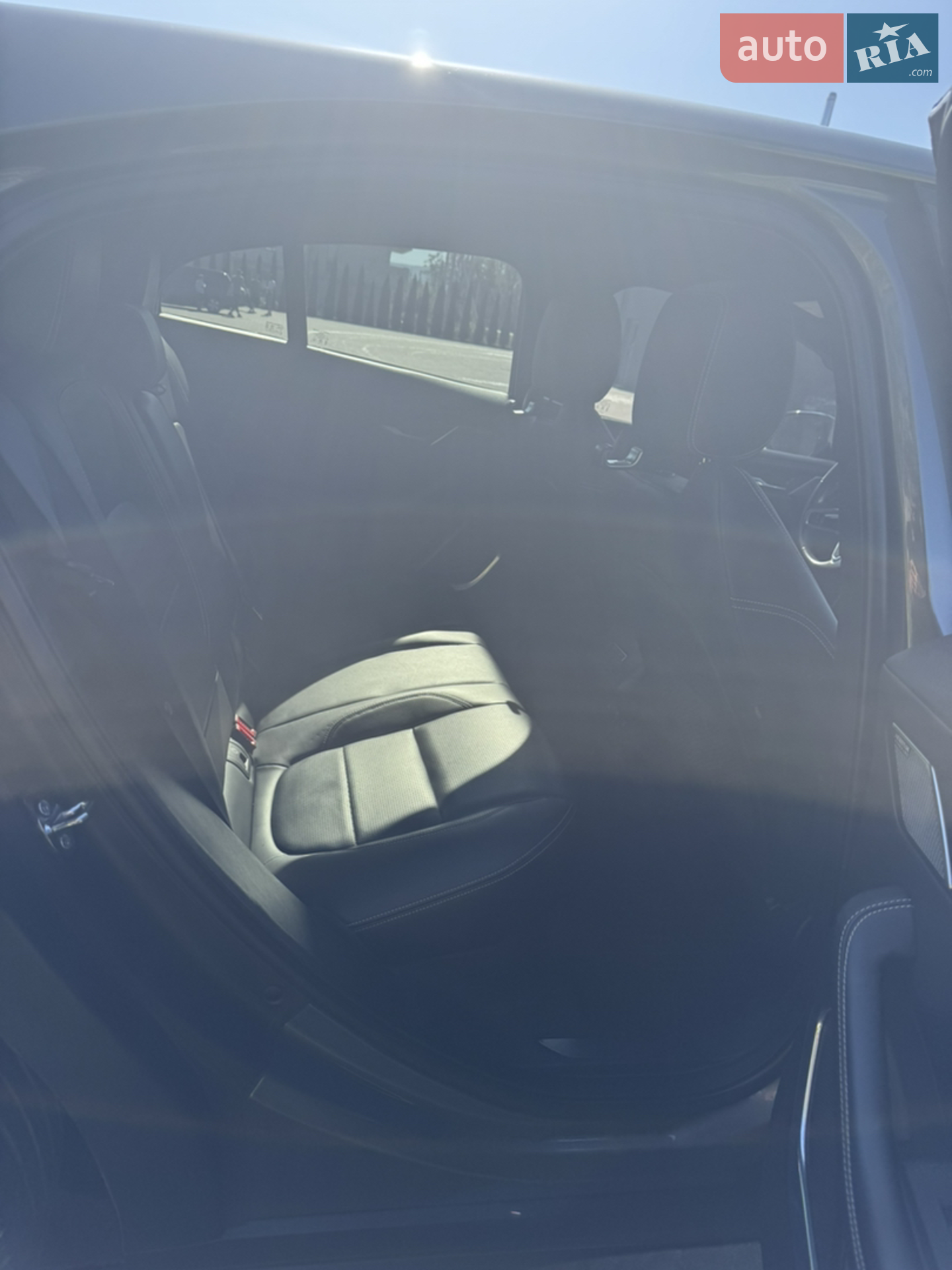 2019 Jaguar I-Pace - мініатюра 29