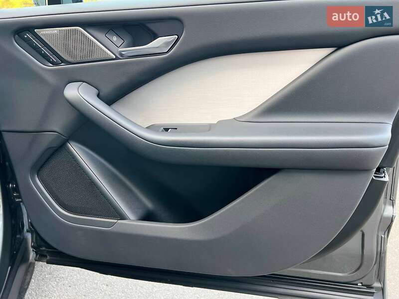 Позашляховик / Кросовер Jaguar I-Pace 2018 в Києві