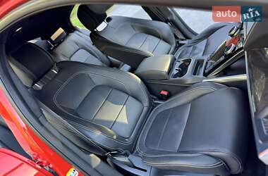 Позашляховик / Кросовер Jaguar I-Pace 2019 в 