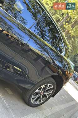 Позашляховик / Кросовер Jaguar I-Pace 2019 в 