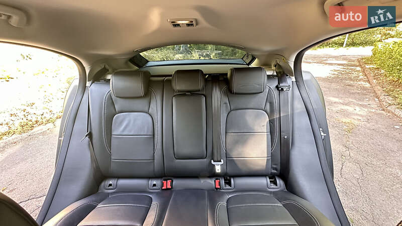 Внедорожник / Кроссовер Jaguar I-Pace 2019 в Львове фото 12 Внедорожник / Кроссовер Jaguar I-Pace 2019 в Львове