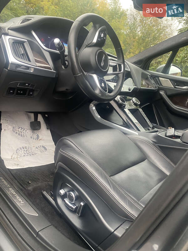 Позашляховик / Кросовер Jaguar I-Pace 2018 в Дубні
