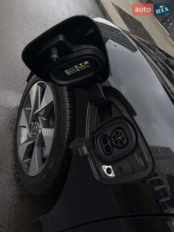 Внедорожник / Кроссовер Jaguar I-Pace 2023 в Киеве фото 41 Внедорожник / Кроссовер Jaguar I-Pace 2023 в Киеве