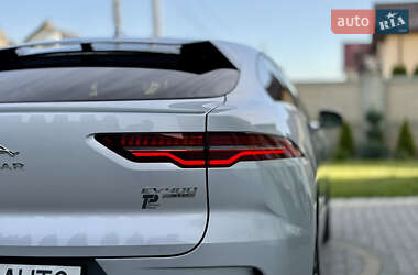 Позашляховик / Кросовер Jaguar I-Pace 2020 в 