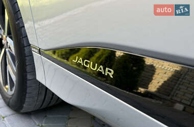 Позашляховик / Кросовер Jaguar I-Pace 2020 в 