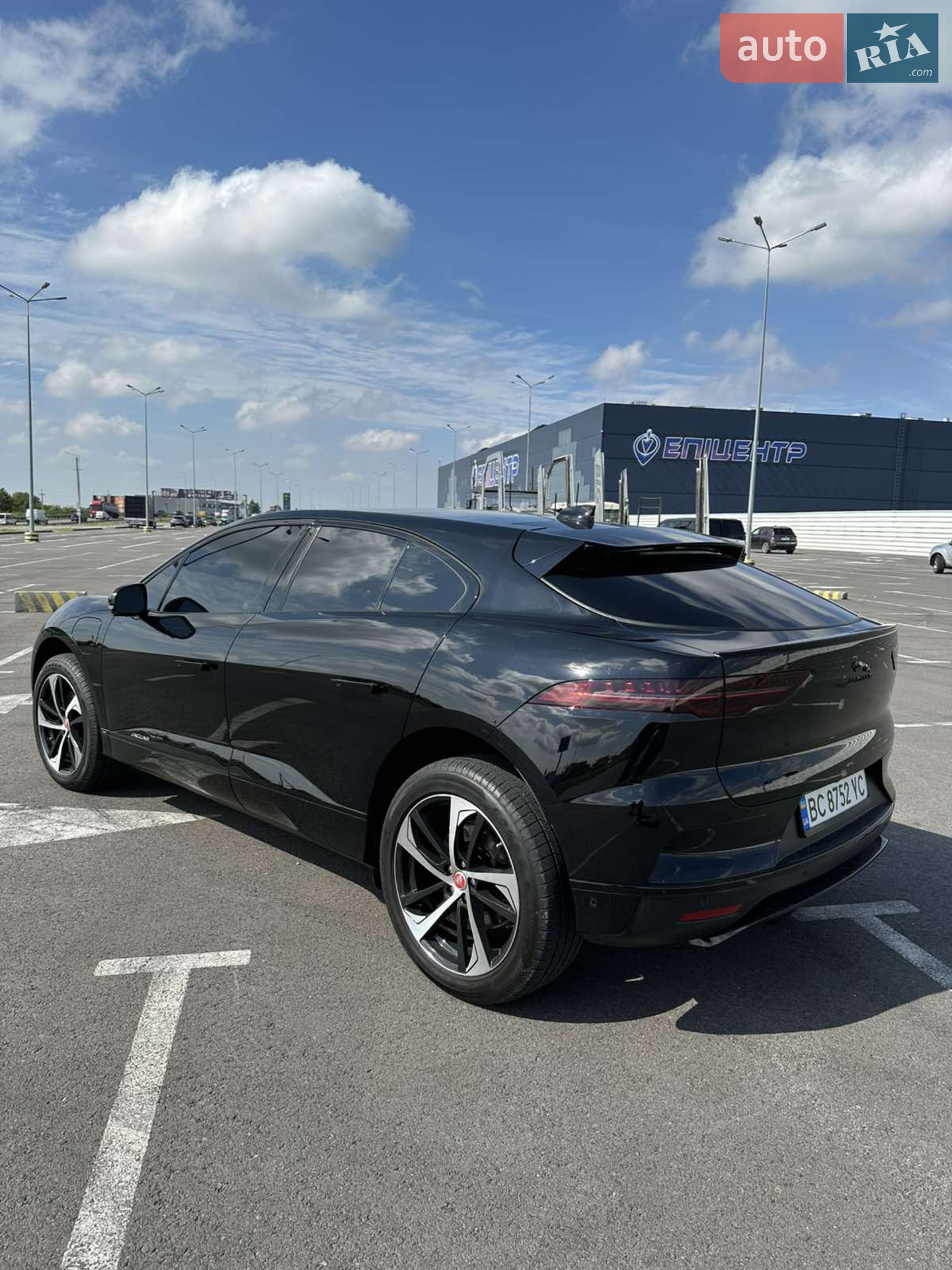 2019 Jaguar I-Pace - мініатюра 8