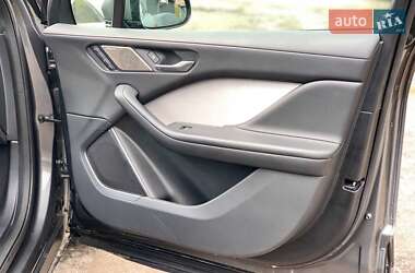 Позашляховик / Кросовер Jaguar I-Pace 2020 в 