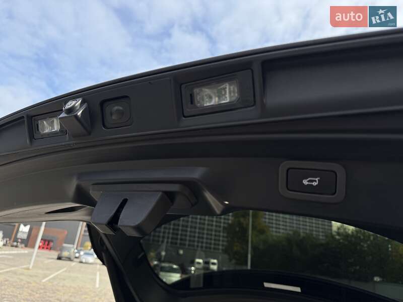 Внедорожник / Кроссовер Jaguar I-Pace 2018 в Луцке фото 20 Внедорожник / Кроссовер Jaguar I-Pace 2018 в Луцке