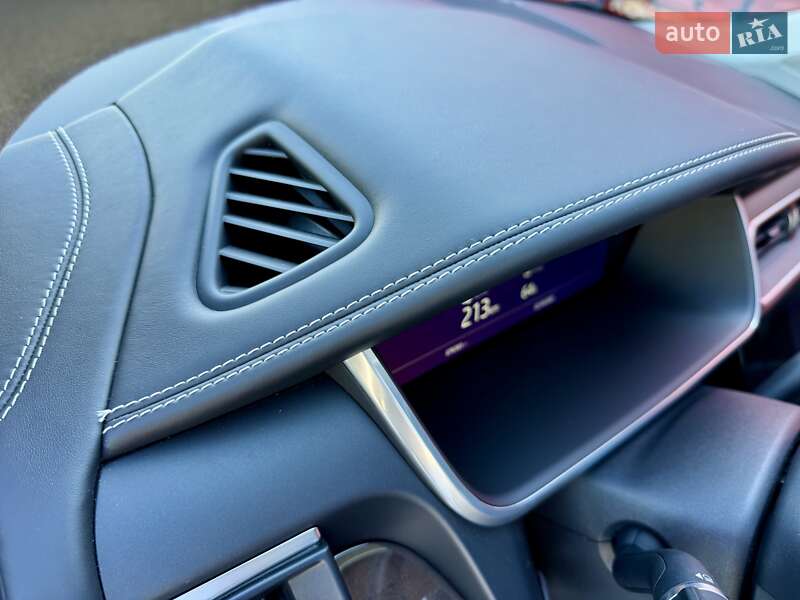 Позашляховик / Кросовер Jaguar I-Pace 2019 в Чернівцях