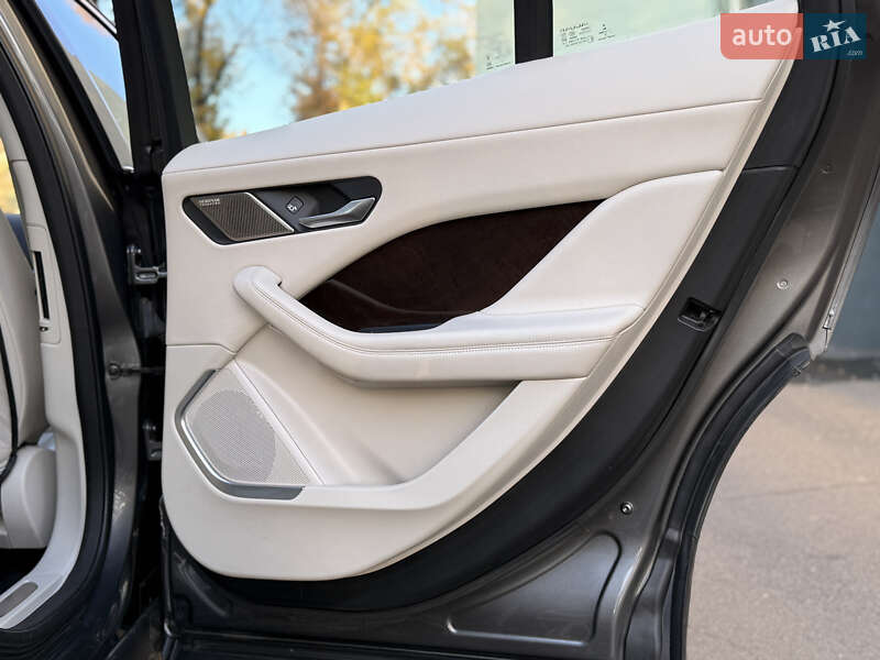 Позашляховик / Кросовер Jaguar I-Pace 2018 в Кривому Розі фото 51 Позашляховик / Кросовер Jaguar I-Pace 2018 в Кривому Розі