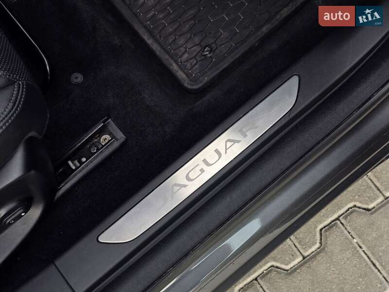 Позашляховик / Кросовер Jaguar I-Pace 2019 в Тернополі фото 37 Позашляховик / Кросовер Jaguar I-Pace 2019 в Тернополі