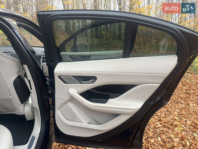 Позашляховик / Кросовер Jaguar I-Pace 2023 в Львові фото 83 Позашляховик / Кросовер Jaguar I-Pace 2023 в Львові