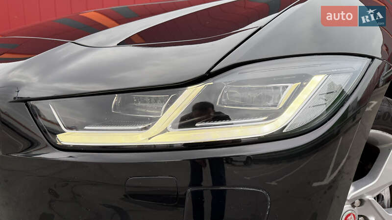 Позашляховик / Кросовер Jaguar I-Pace 2018 в Києві фото 7 Позашляховик / Кросовер Jaguar I-Pace 2018 в Києві
