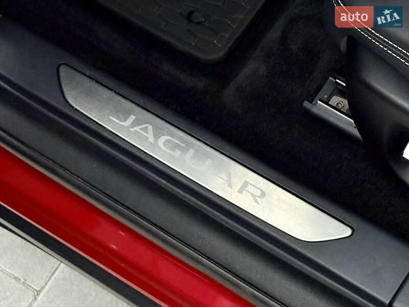 Внедорожник / Кроссовер Jaguar I-Pace 2019 в Тернополе