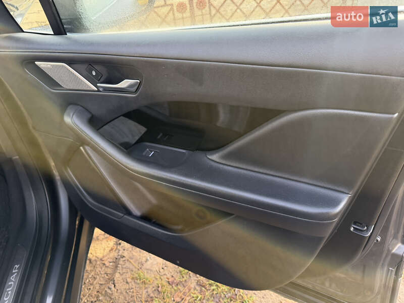 Внедорожник / Кроссовер Jaguar I-Pace 2019 в Львове фото 58 Внедорожник / Кроссовер Jaguar I-Pace 2019 в Львове