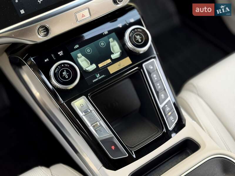 Внедорожник / Кроссовер Jaguar I-Pace 2021 в Киеве