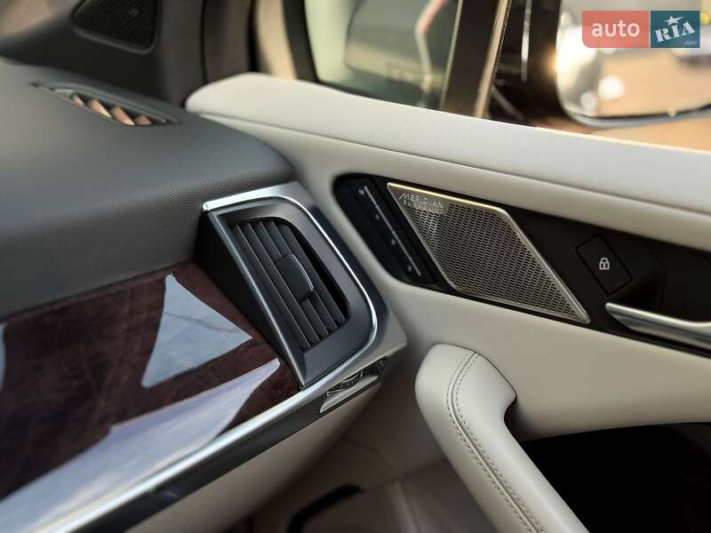 Внедорожник / Кроссовер Jaguar I-Pace 2021 в Киеве