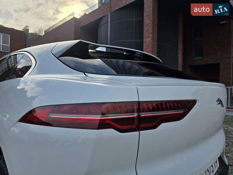 Позашляховик / Кросовер Jaguar I-Pace 2018 в Дніпрі