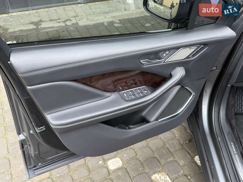 Внедорожник / Кроссовер Jaguar I-Pace 2018 в Черновцах фото 23 Внедорожник / Кроссовер Jaguar I-Pace 2018 в Черновцах