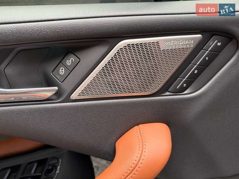 Позашляховик / Кросовер Jaguar I-Pace 2019 в Києві фото 18 Позашляховик / Кросовер Jaguar I-Pace 2019 в Києві