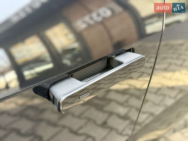 Внедорожник / Кроссовер Jaguar I-Pace 2018 в Черновцах фото 16 Внедорожник / Кроссовер Jaguar I-Pace 2018 в Черновцах