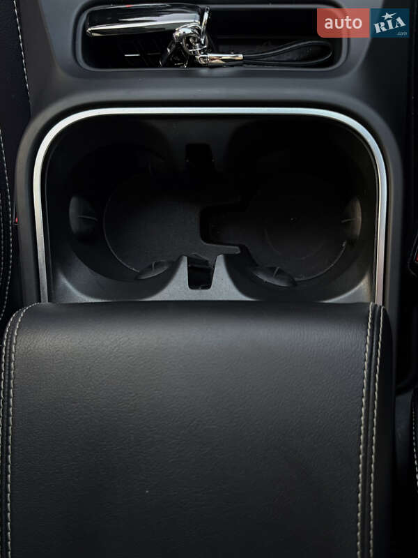 Внедорожник / Кроссовер Jaguar I-Pace 2019 в Вараше фото 16 Внедорожник / Кроссовер Jaguar I-Pace 2019 в Вараше