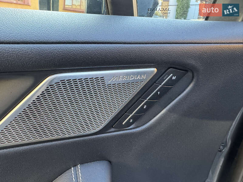 Внедорожник / Кроссовер Jaguar I-Pace 2019 в Ровно фото 13 Внедорожник / Кроссовер Jaguar I-Pace 2019 в Ровно