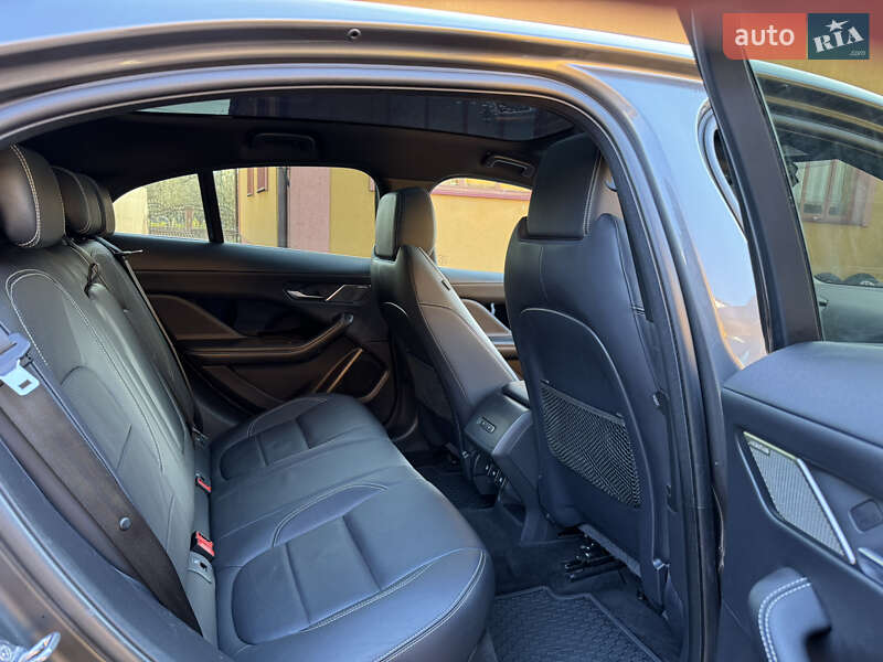 Внедорожник / Кроссовер Jaguar I-Pace 2019 в Ровно фото 37 Внедорожник / Кроссовер Jaguar I-Pace 2019 в Ровно