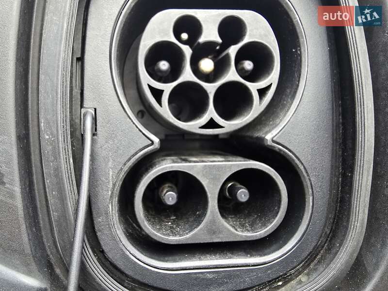 Внедорожник / Кроссовер Jaguar I-Pace 2019 в Житомире фото 30 Внедорожник / Кроссовер Jaguar I-Pace 2019 в Житомире