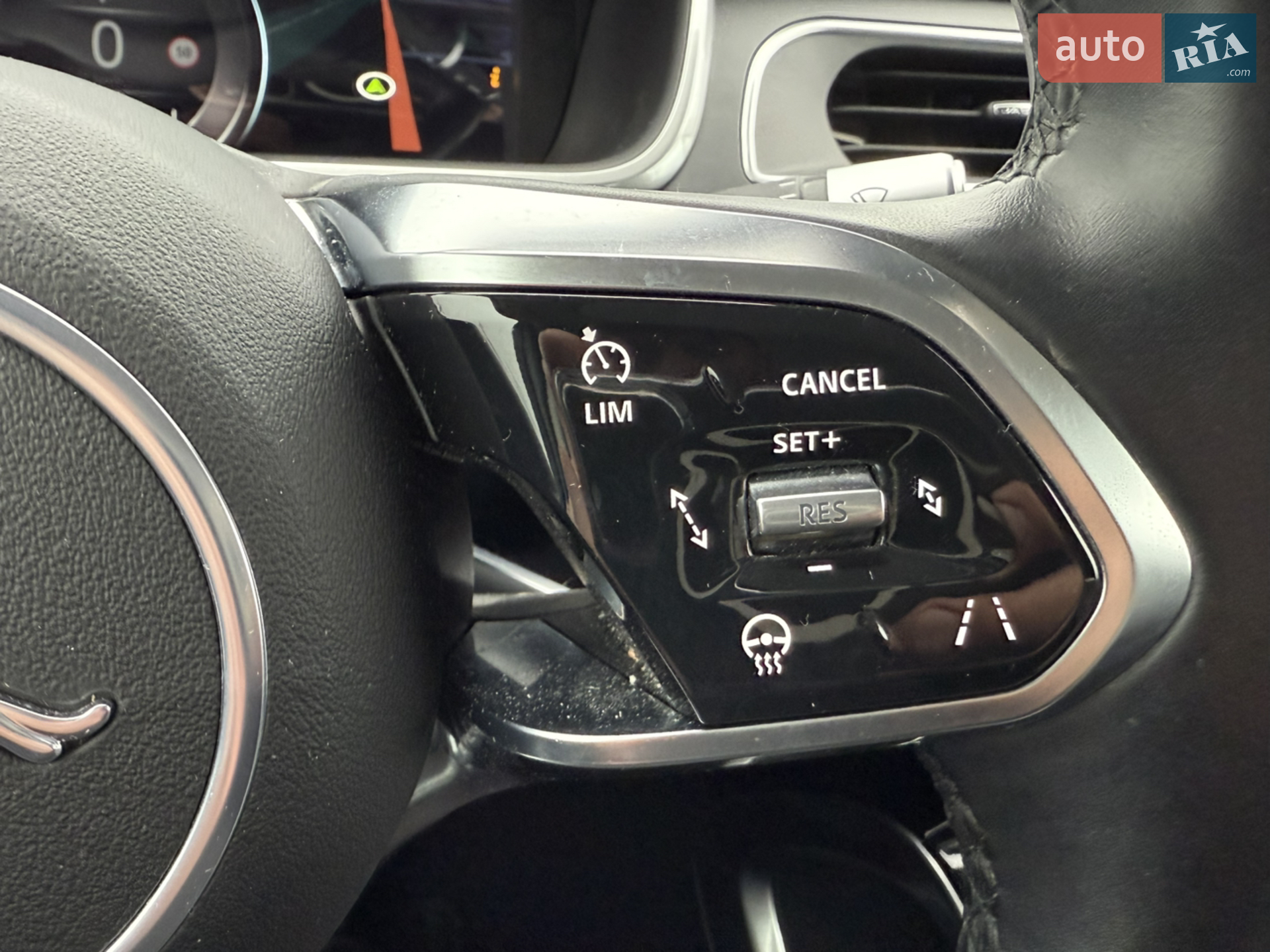 2019 Jaguar I-Pace - мініатюра 65