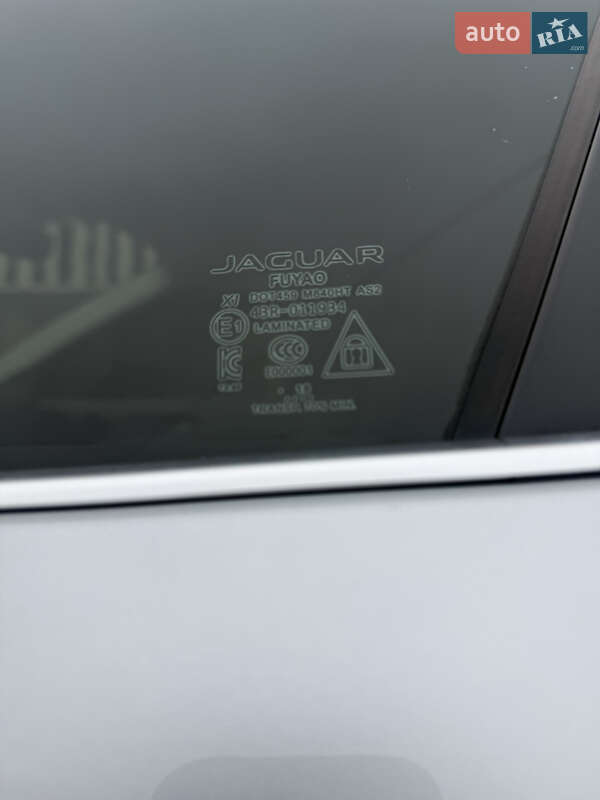 Позашляховик / Кросовер Jaguar I-Pace 2018 в Косові
