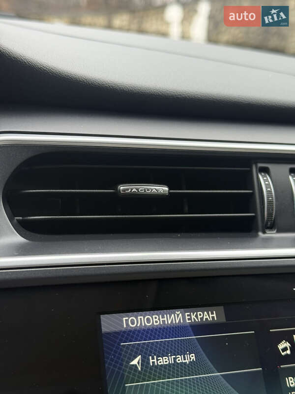 Позашляховик / Кросовер Jaguar I-Pace 2018 в Косові