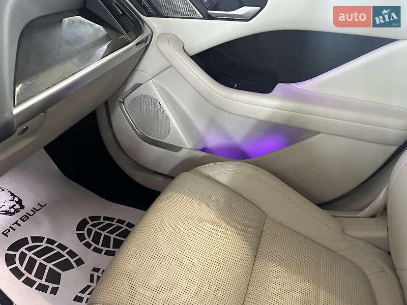 Внедорожник / Кроссовер Jaguar I-Pace 2020 в Киеве