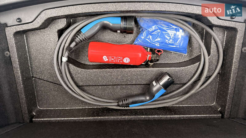 Позашляховик / Кросовер Jaguar I-Pace 2019 в Львові