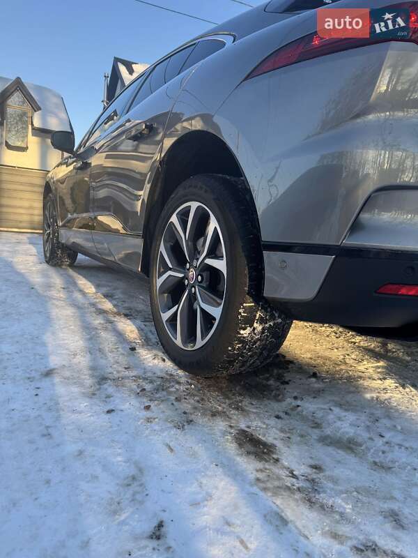 Внедорожник / Кроссовер Jaguar I-Pace 2018 в Львове фото 15 Внедорожник / Кроссовер Jaguar I-Pace 2018 в Львове