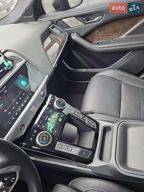 Внедорожник / Кроссовер Jaguar I-Pace 2019 в Киеве