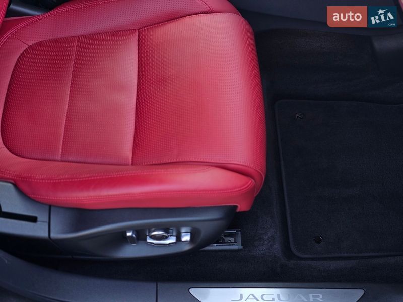 Внедорожник / Кроссовер Jaguar I-Pace 2019 в Черновцах